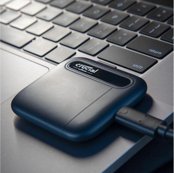 Actual product image Crucial X6 (1000 GB)