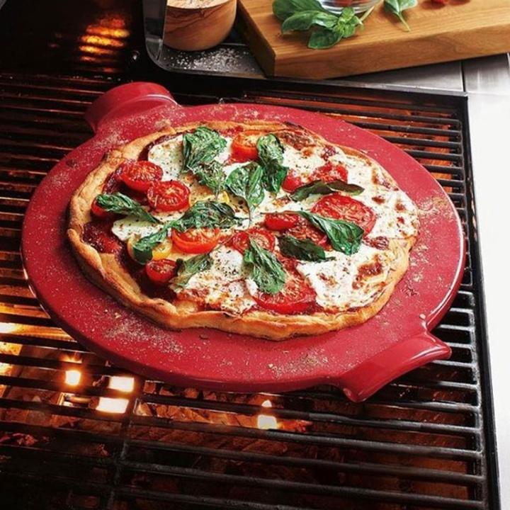 Image du produit Emile Henry Pierre à pizza Ø 36,5 cm ronde, rouge
