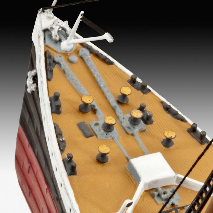 Actual product image Revell R.M.S. Titanic