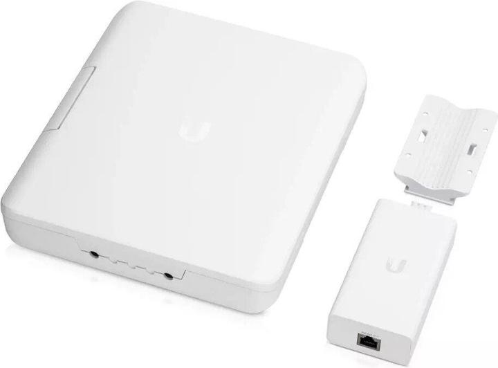 Actual product image Ubiquiti Weatherproof outer housing (1 Ports)
