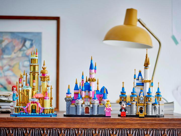 Productafbeelding LEGO Mini kasteel van Doornroosje (40720, LEGO Disney)