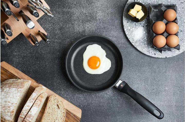 Actual product image Swiss Diamond XDClassic (18 cm, Frying pan, Cast aluminium)