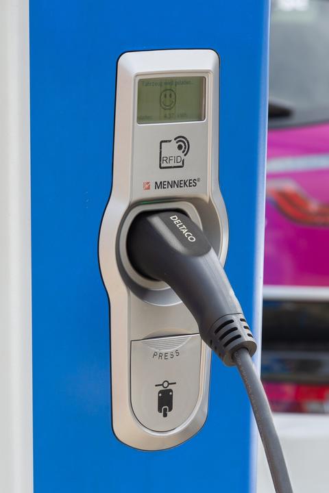 Productafbeelding Deltaco Typ 2 auf Typ 1 Kabel (Type 1, 3.60 kW, 16 A, 3 m)