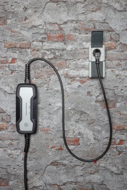 Image du produit Deltaco Câble de recharge EV (CEE 7/7, 3.60 kW, 16 A, 5 m)