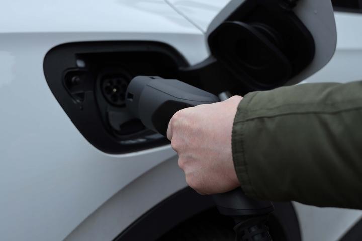Image du produit Deltaco Câble de recharge EV (CEE 7/7, 3.60 kW, 16 A, 5 m)