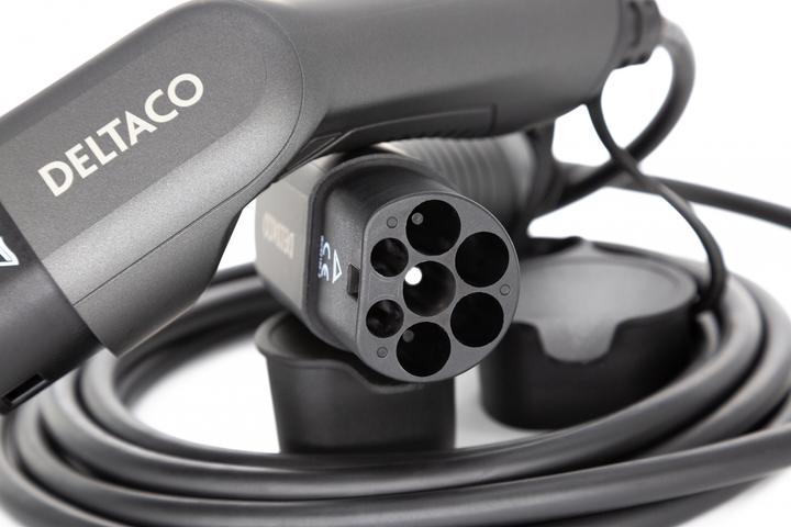 Actual product image Deltaco Type 2 EV charging cable for e-cars and hybrid vehicles, electric car charger Mennekes cable, Ko (Type 2, 11 kW, 16 A, 7 m)