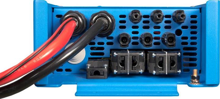 Actual product image Victron Energy EasySolar 24/1600/40-16 MPPT 100/50