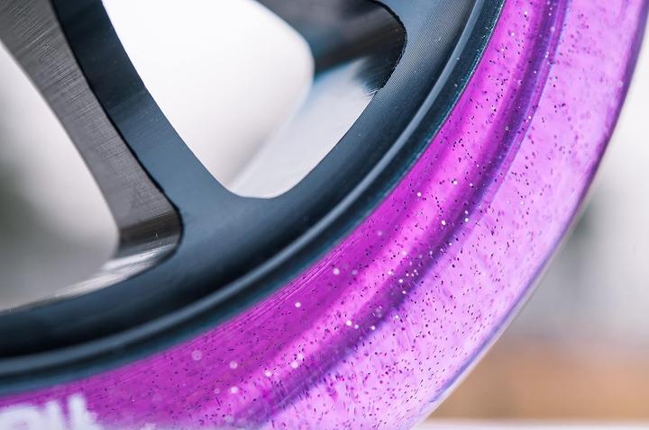 Actual product image Clas Fox Pro Stunt Scooter Rollen