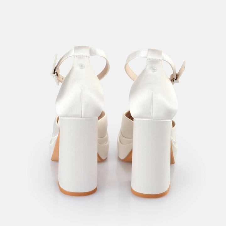 Actual product image Buffalo heels bonny dorsay (41)