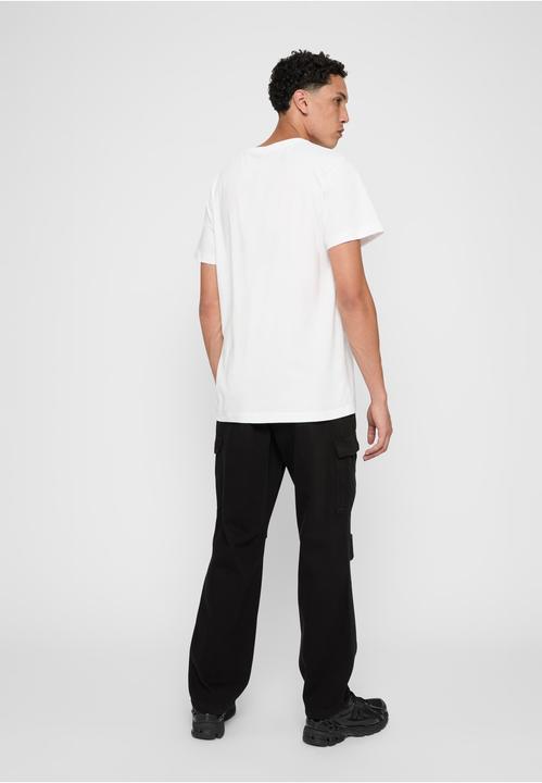Actual product image Mister Tee Al Pesto Tea - 18859 (S)