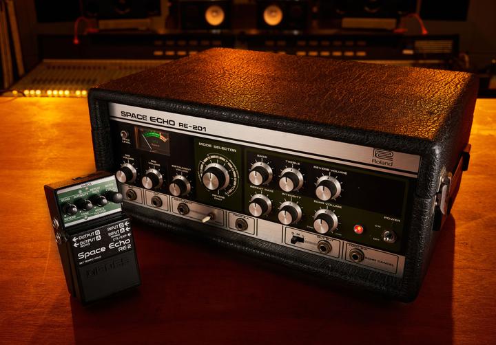 Produktbild BOSS (Electronics) RE-2 Space Echo Digital Delay