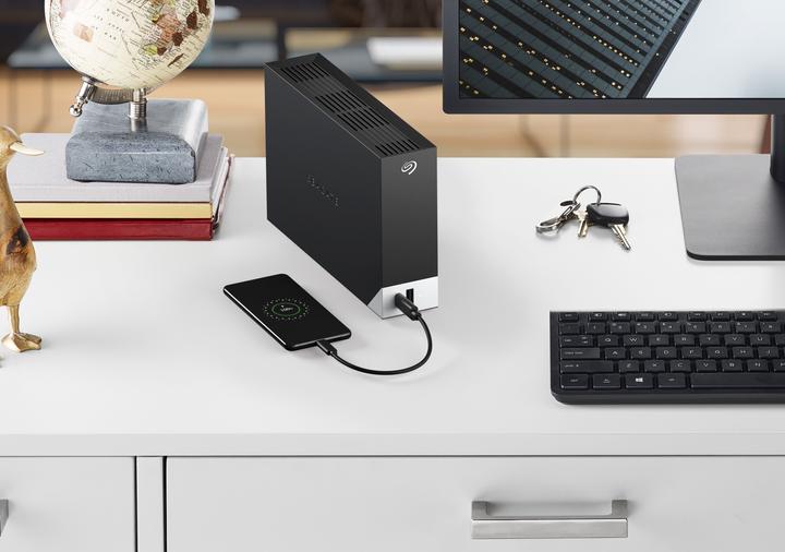 Actual product image Seagate One Touch Hub (16 TB)