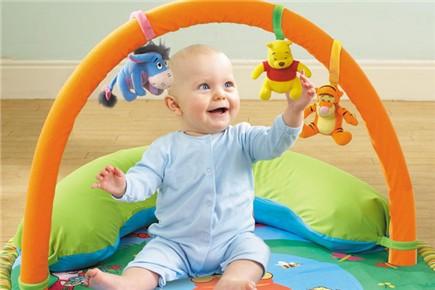 Produktbild Tomy Winnie Puuh Spielbogen-Decke