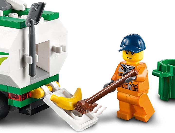 Actual product image LEGO Street sweeper (60249, LEGO City)