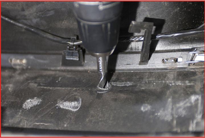 Produktbild KS Tools Lochstanzen-Satz für PDC-Sensoren, 20-tlg.