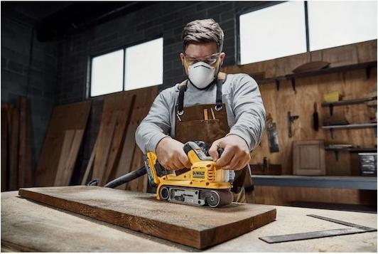 Produktbild DeWalt DCW220NT-XJ (Bandschleifer)