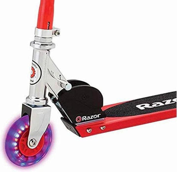 Immagine prodotto Razor Scintilla S