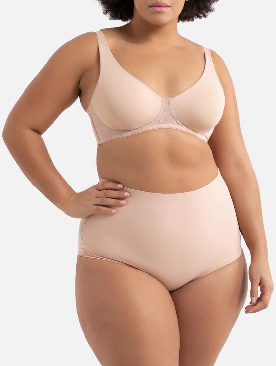 Actual product image La Redoute Collections Minimiser bra made from microfibre and lace (90 C)