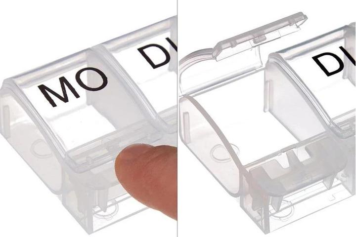 Actual product image Relaxdays Pill Box & Cutter