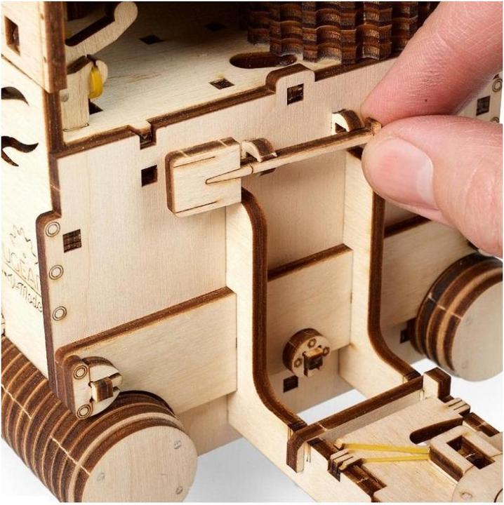 Produktbild Ugears Sattelschlepper