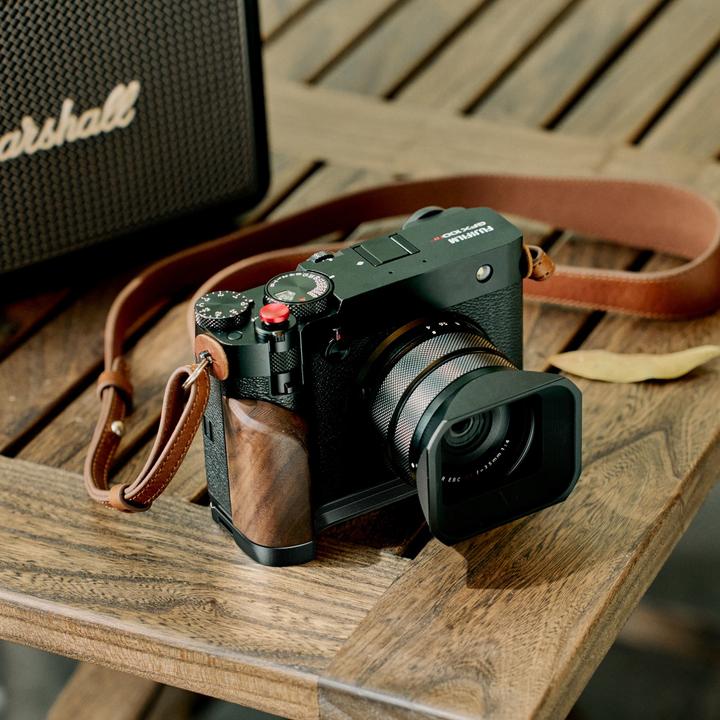 Actual product image SmallRig L-Winkel mit Holzgriff für FUJIFILM GFX100RF Schwarz (Grip)