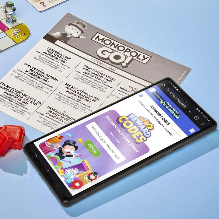 Actual product image Hasbro Monopoly Go (German)