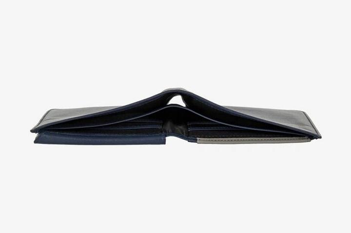 Actual product image Brics Monte leather wallet