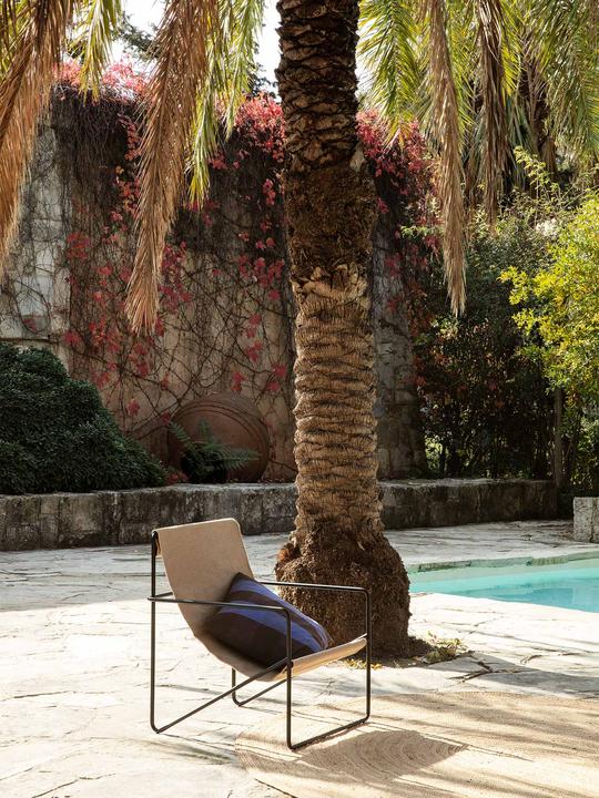 Actual product image Ferm Living Housses de coussins avec remplissage GRAND Ã carreaux bleu (50 x 50 cm)