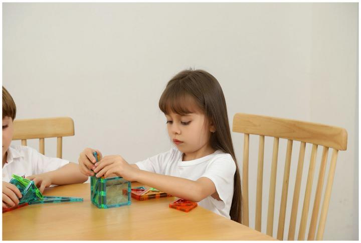 Actual product image Geomag Magnetic Tiles