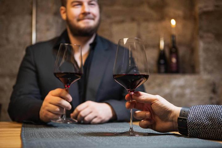 Produktbild Stölzle Starlight Wein- und Champagnergläser (51 cl, 18 Gläser, Rotweingläser, Weissweingläser, Sektgläser)