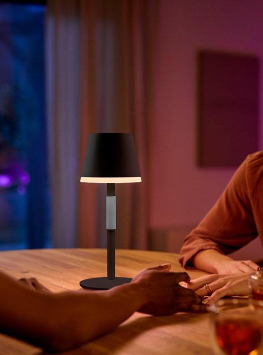 Actual product image Philips Hue Go (370 lm)