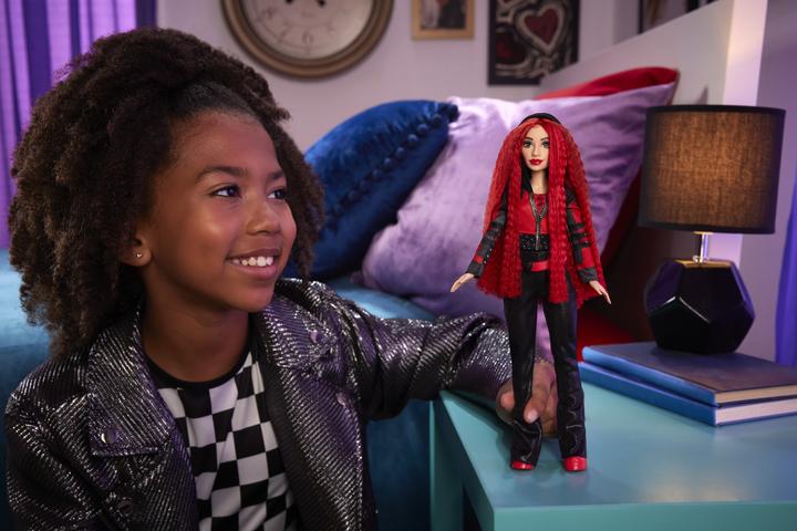 Actual product image Mattel Disney Descendants: The Rise of Red, Singing Red Doll