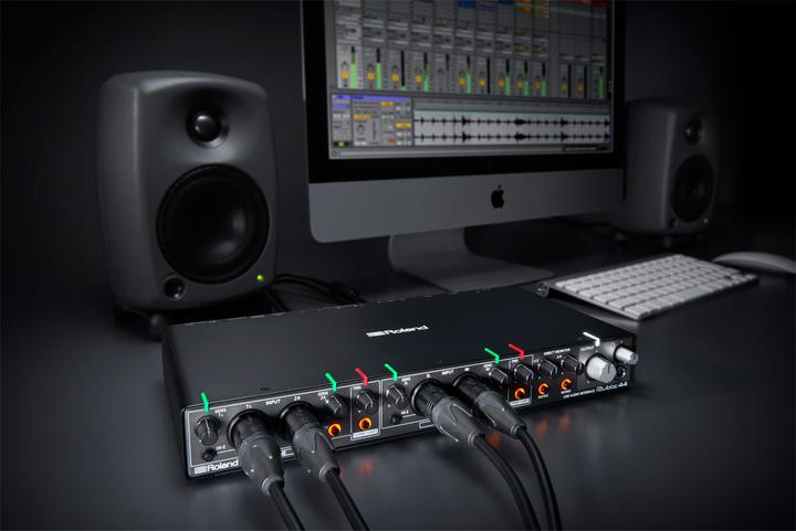 Actual product image Roland Rubix 44 (USB)