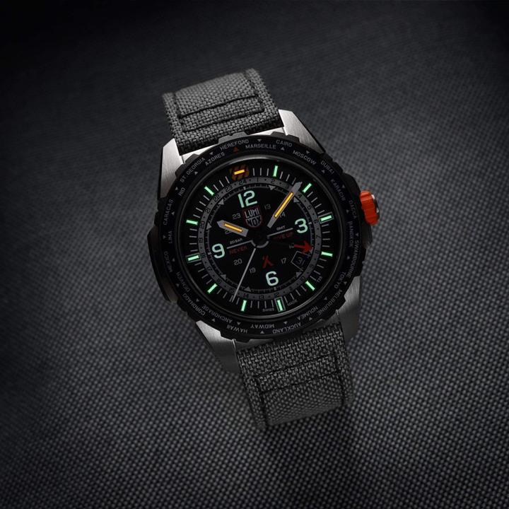 Immagine prodotto Luminox Bear Grylls Survival 3760 Air Series (Orologio sub, 45 mm)