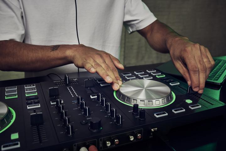 Produktbild The Next Beat by Tiësto Dj Controller