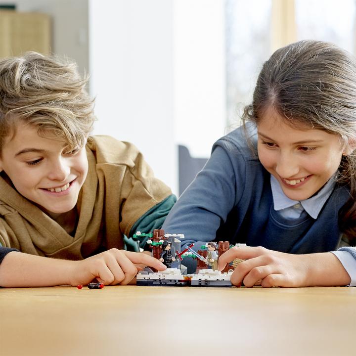 Produktbild LEGO Duell um die Starkiller-Basis (75236, LEGO Star Wars)