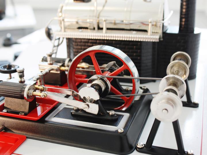 Image du produit Wilesco D22 Machine à vapeur avec cheminée à vapeur