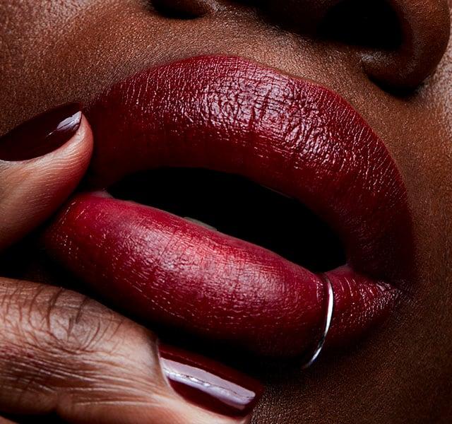 Immagine prodotto MAC Cosmetics rossetto (811 M-A-C ROSSO)