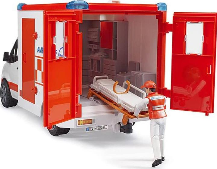 Produktbild Bruder MB Sprinter Ambulanz mit Fahrer