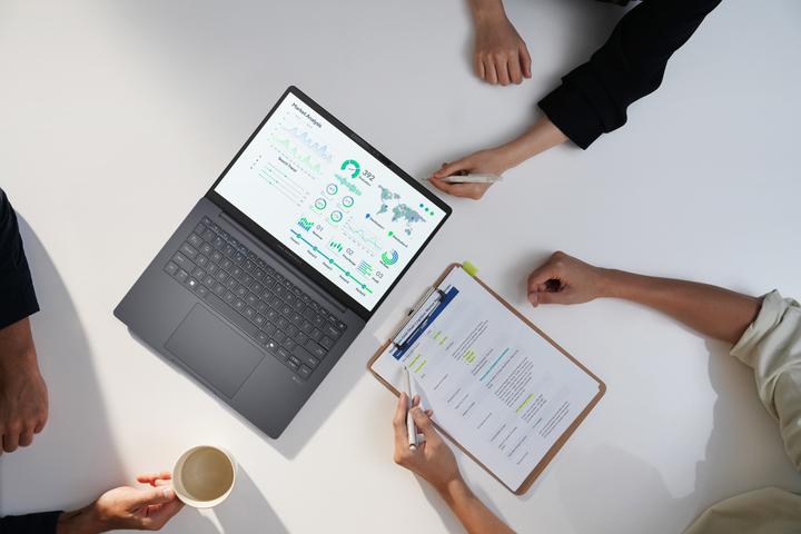 Produktbild ASUS ExpertBook B5 (14", Intel Core Ultra 7 255H, 16 GB, 1000 GB, DE)
