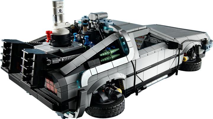 Actual product image LEGO Time machine from Back to the Future (10300, LEGO Icons, LEGO Rare Sets)