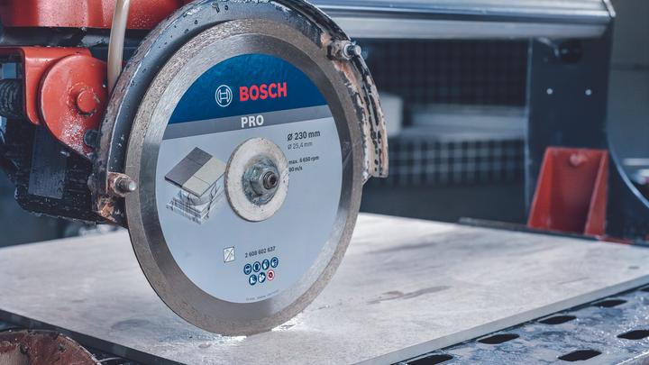 Actual product image Bosch Professional Zubehör PRO Ceramic diamond cutting disc, 180 x 25.4 mm