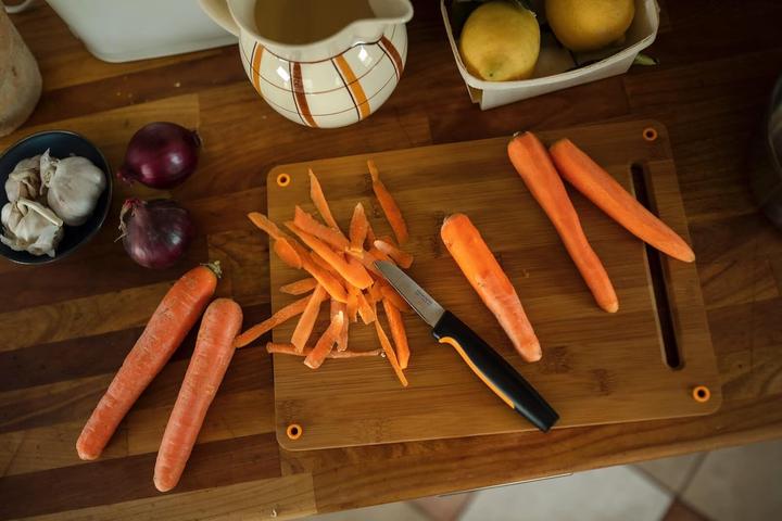 Actual product image Fiskars Functional Form Favorite 3 pcs. knife set 1057556 (12 cm)