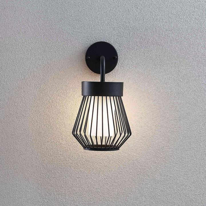 Actual product image Lindby Vajana (500 lm, E27)