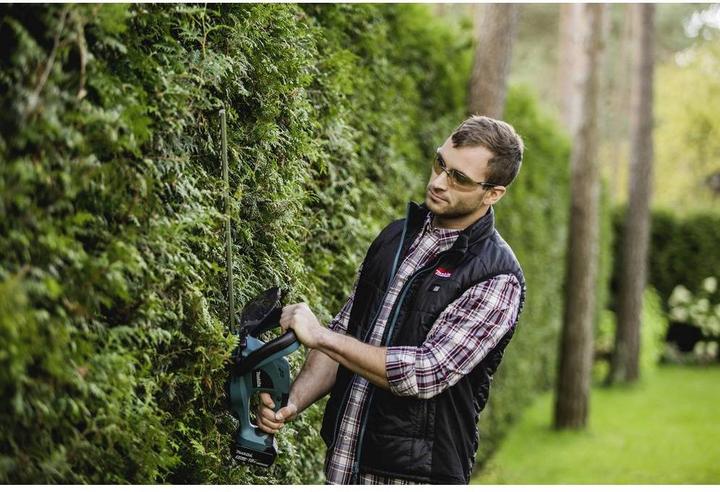Actual product image Makita Duh523z (Cordless hedgecutters)