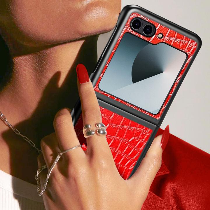 Actual product image Avizar Crocs Wild Case Series (Samsung Galaxy Z Flip 7 FE)