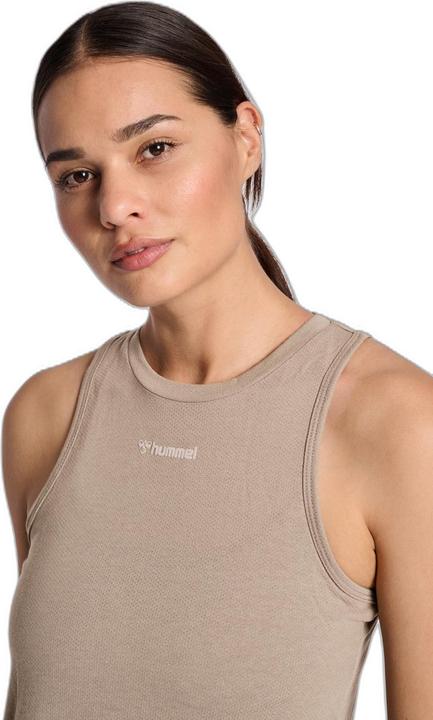 Actual product image hummel Mt Vanja Top (XS)