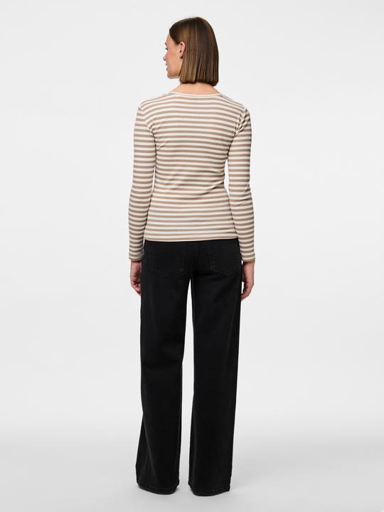 Actual product image Pieces Pcruka Ls Top Noos Bc (S)
