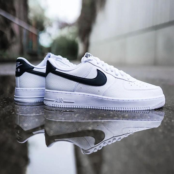 Produktbild Nike Air Force 1 (43)