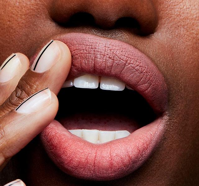 Produktbild MAC Cosmetics Lipstick (Runway Hit)